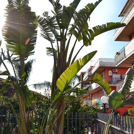 Relax House Giardini Naxos Exterior foto